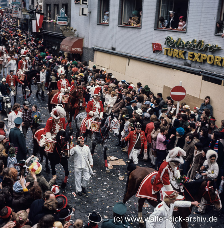 Musikkorps und Reiterei der Roten Funken 1970