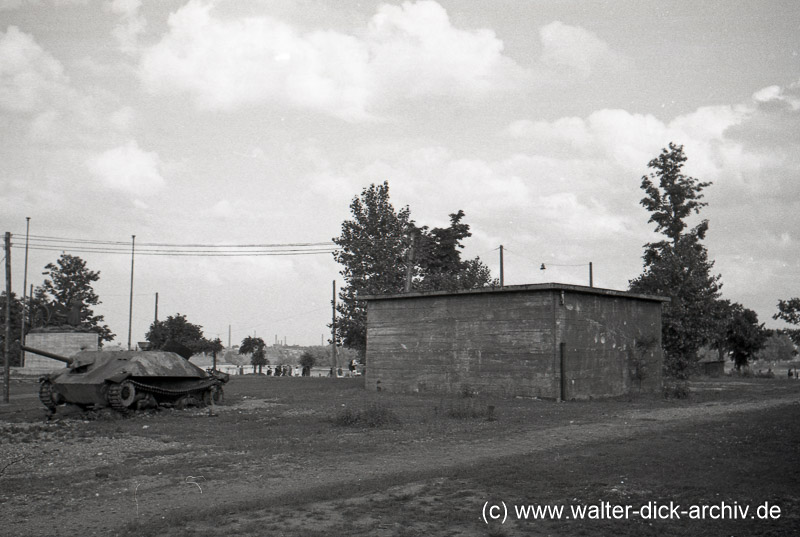 Panzerwrack im Inneren Grüngürtel