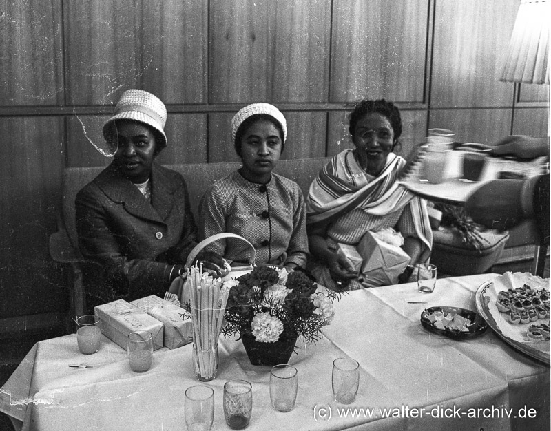 Weibliche Delegation aus Madagaskar 1962