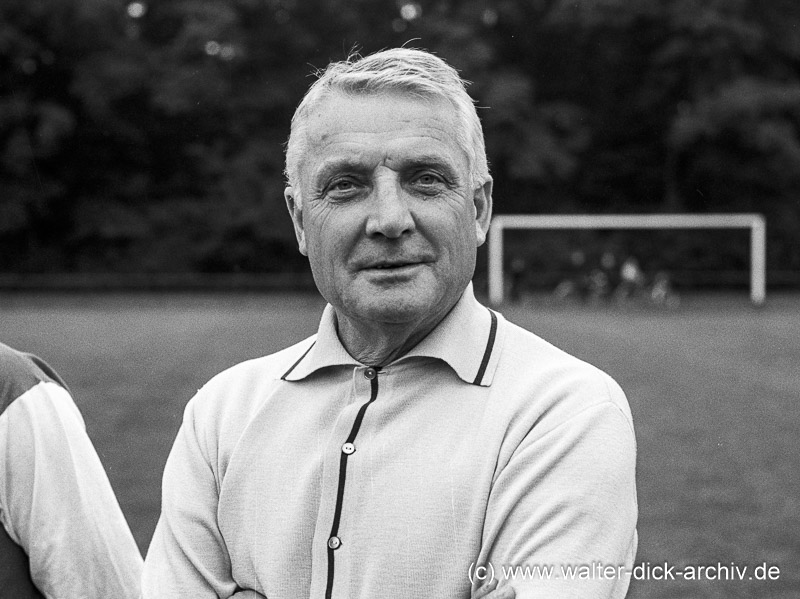 Der neue Trainer - Willi Multhaup 1966