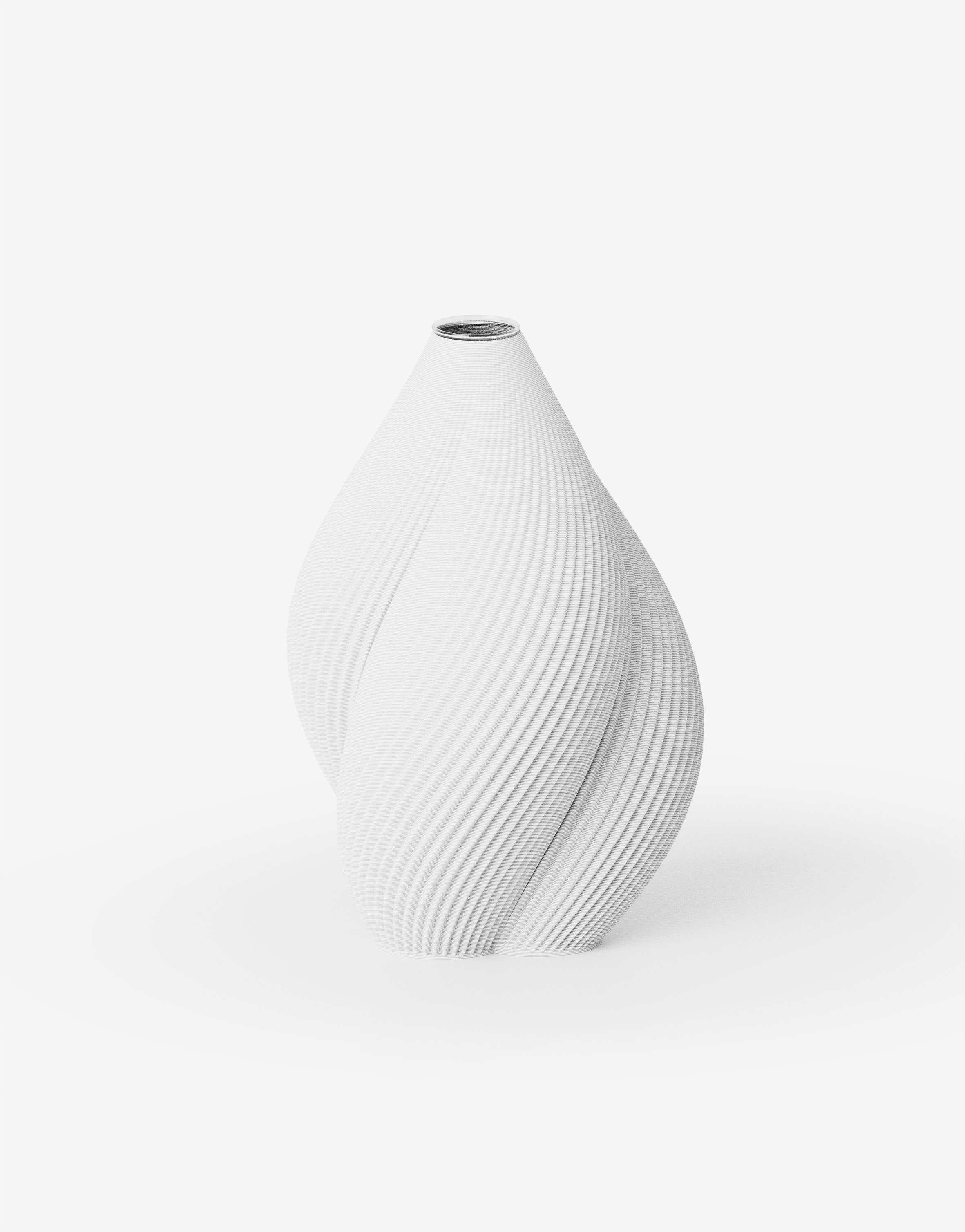 Venus 2 - Vase von recozy